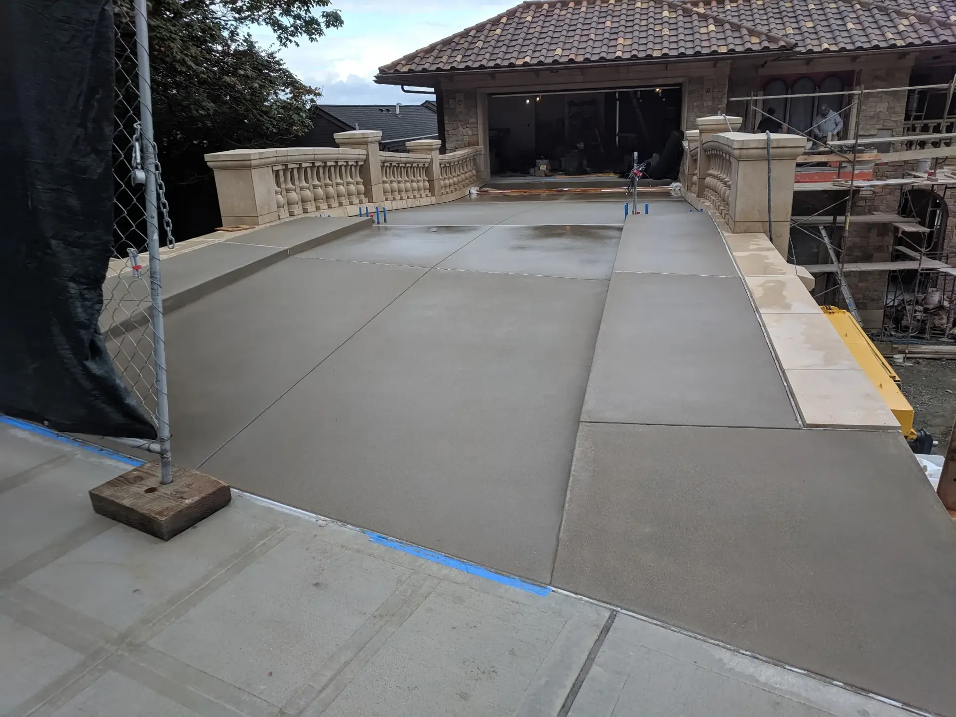 Large modern residential patio
